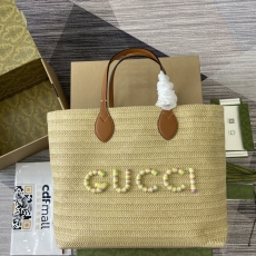 Gucci Shopping Bags